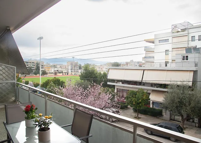 Modern Apartment In Cholargos
